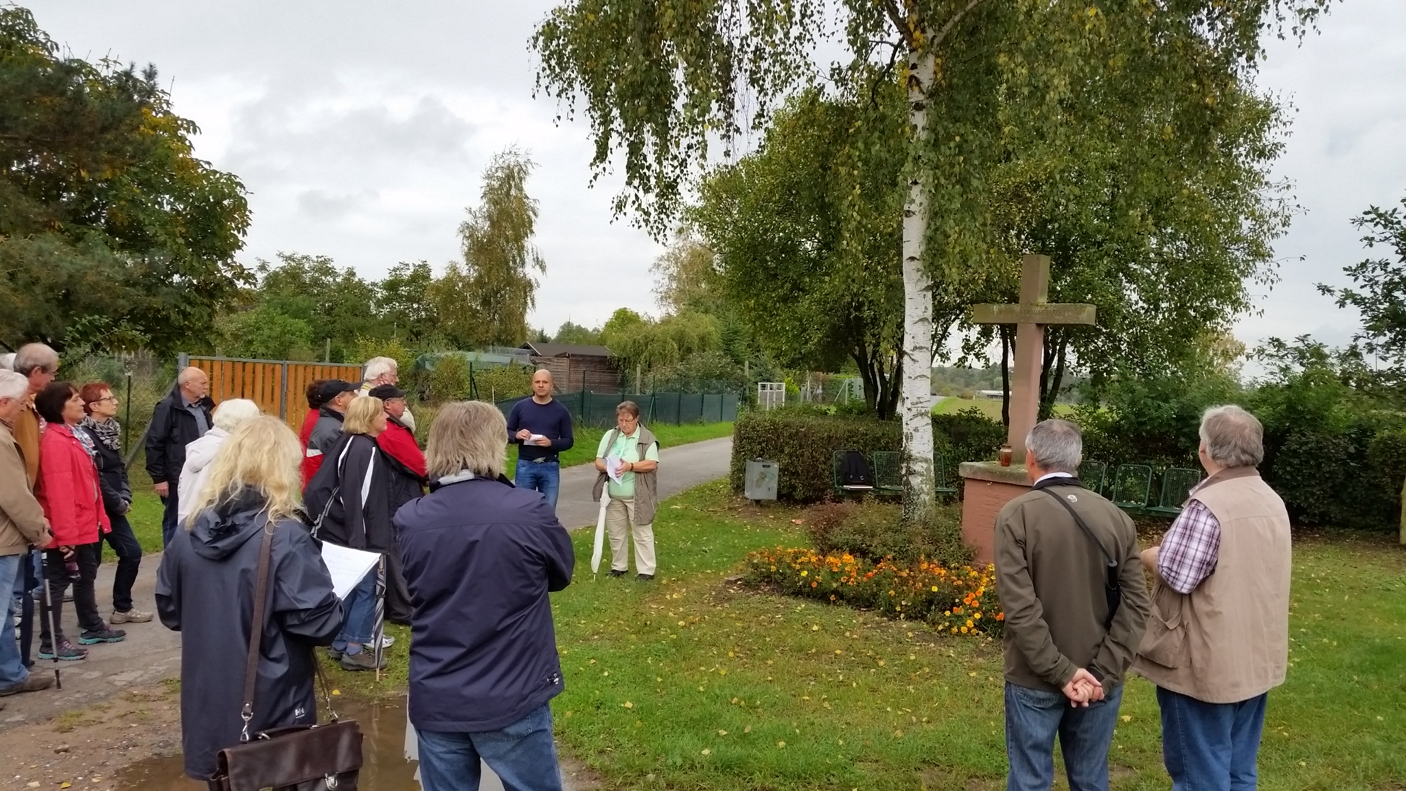 Feldkreuz am Wasserweg Feldkreuz am Wasserweg